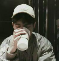 中國所有的明星都有私人保鏢啊?