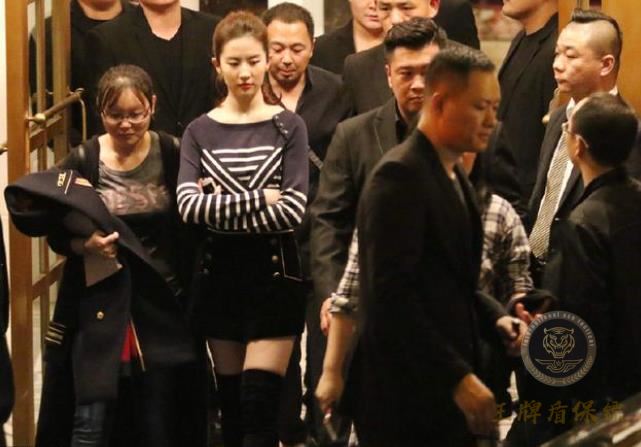 明星的私人保鏢：個人聘請還是公司派遣？