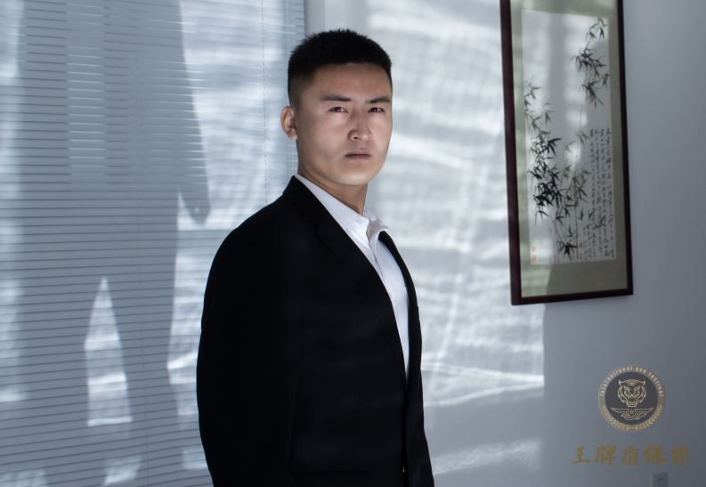 河北私人保鏢——解放軍退役，實力強大，擅長偵查與反偵查、戰(zhàn)術救護、事務統(tǒng)籌管理